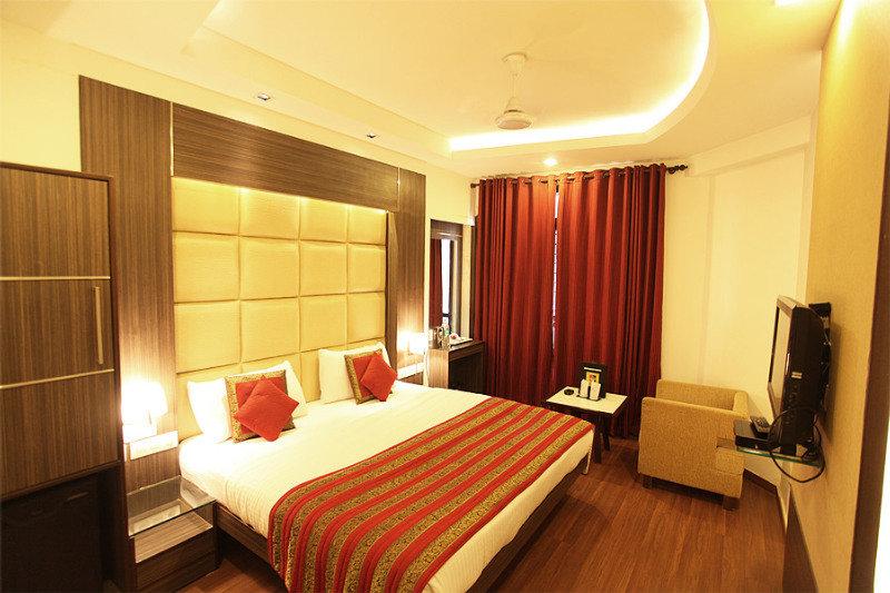 The Prime Balaji Deluxe At Railway Station - Free Airport Pickup 4*